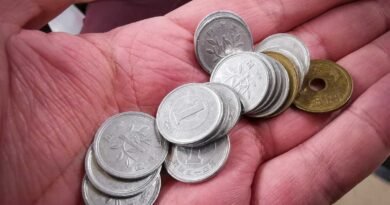 japanese yen reach lowest