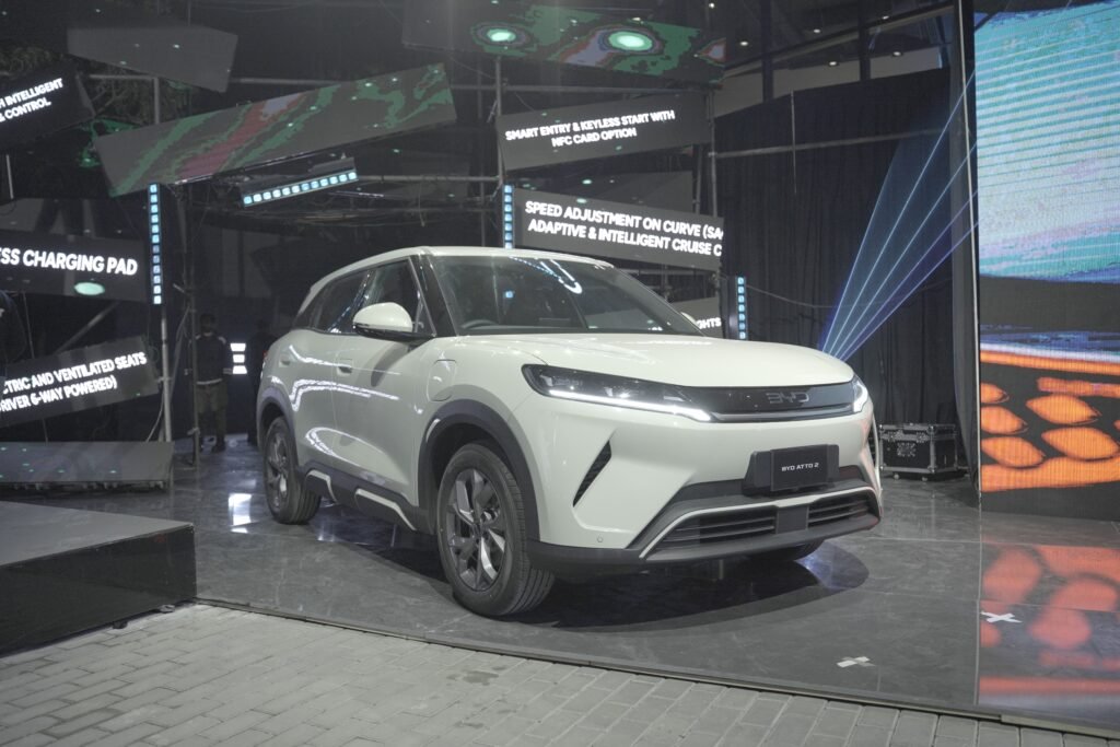 byd 2 in pakistan.jpg