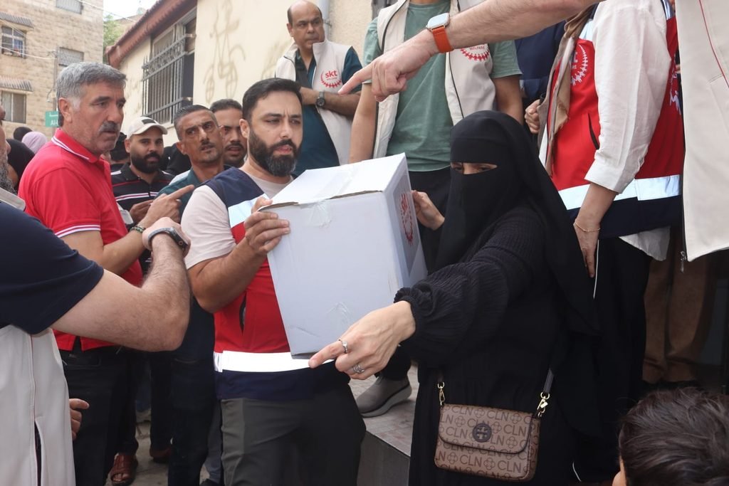 Bringing Hope Across Borders: SKT Welfare Completes Humanitarian Mission to Jordan skt welfare mission to jordan for gaza (25)